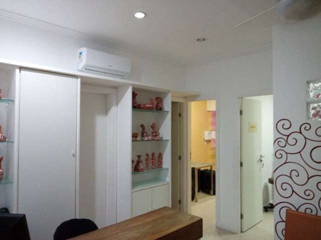 Sala com 50,00 m² para alugar por R$ 2.100,00, CME - Garibaldi, Salvador/BA 