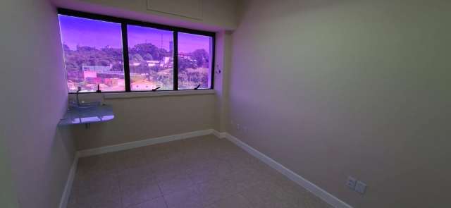 Sala com 50,00 m² para alugar por R$ 2.100,00, CME - Garibaldi, Salvador/BA 