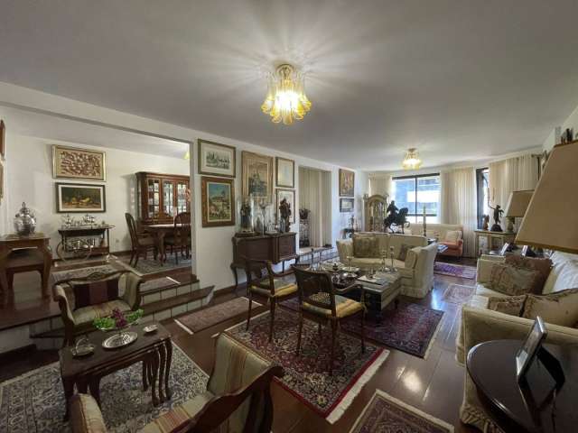 Apartamento em Ondina com 4 suítes, 305,00 m² à venda por R$ 2.150.000,00