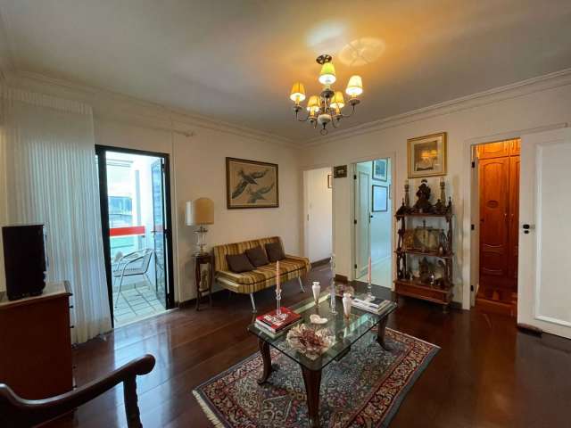 Apartamento em Ondina com 4 suítes, 305,00 m² à venda por R$ 2.150.000,00