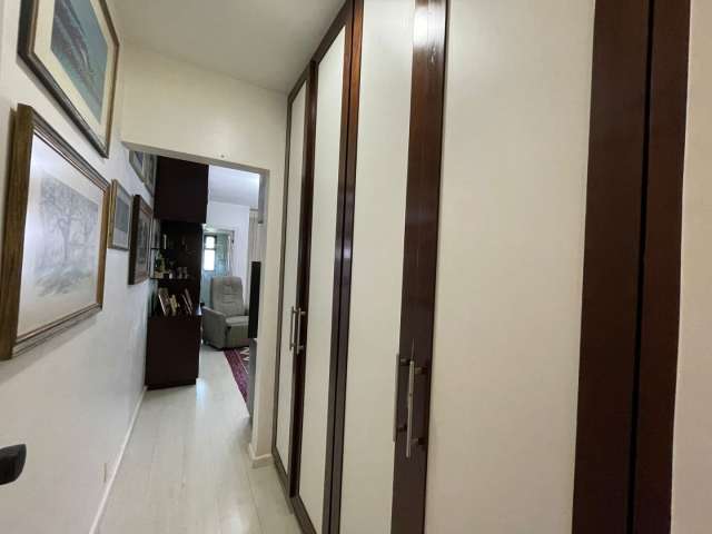 Apartamento em Ondina com 4 suítes, 305,00 m² à venda por R$ 2.150.000,00