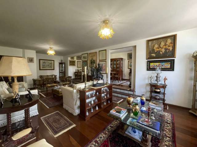 Apartamento em Ondina com 4 suítes, 305,00 m² à venda por R$ 2.150.000,00