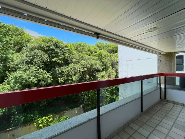 Apartamento em Ondina com 4 suítes, 305,00 m² à venda por R$ 2.150.000,00