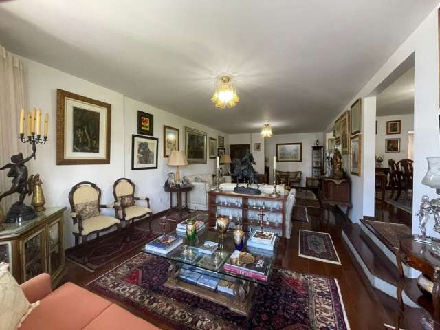 Apartamento em Ondina com 4 suítes, 305,00 m² à venda por R$ 2.150.000,00