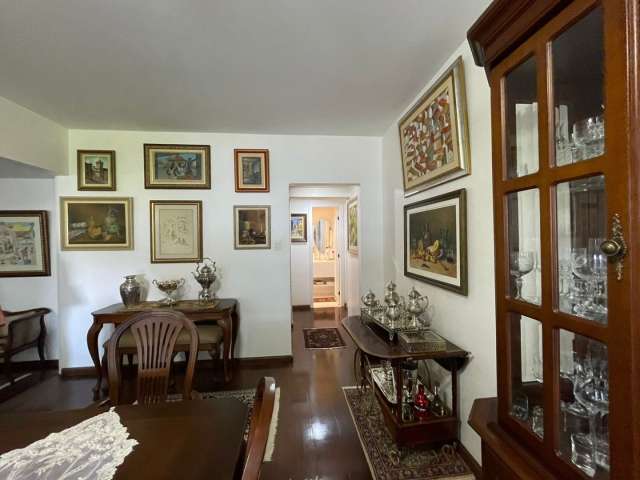 Apartamento em Ondina com 4 suítes, 305,00 m² à venda por R$ 2.150.000,00