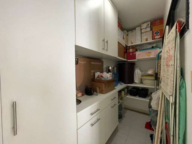 Apartamento em Ondina com 4 suítes, 305,00 m² à venda por R$ 2.150.000,00