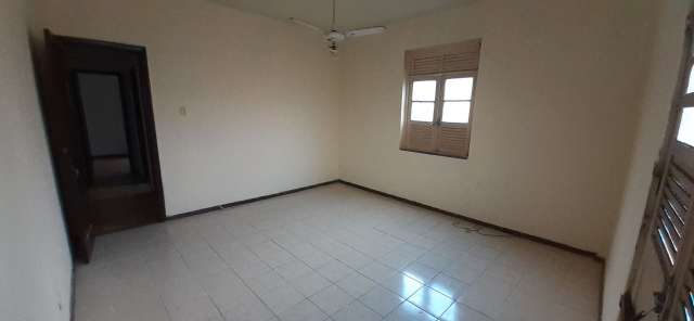 Apartamento na Sete Portas com 3 quartos, 150,00 m² à venda por R$ 180.000,00