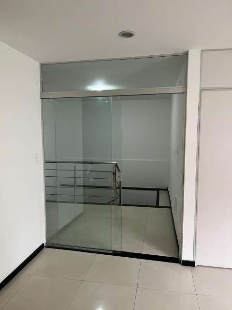 Sala para alugar com 75m² por R$ 6.500,00, Barra, Salvador/BA