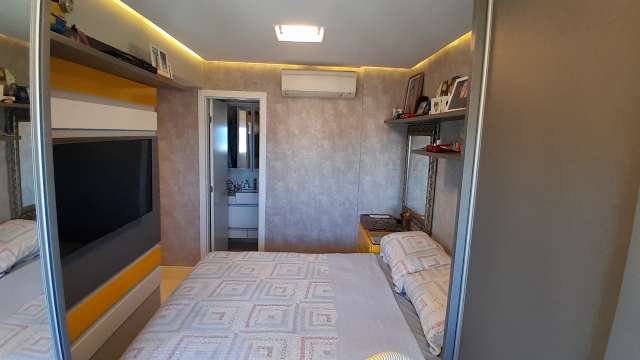 Apartamento em Pituaçu com 2 quartos e 1 suíte, 77m² à venda por R$ 710.000,00
