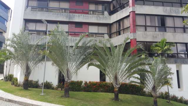 Apartamento no Rio Vermelho com 4 suítes, 320m² à venda por R$ 1.400.000,00