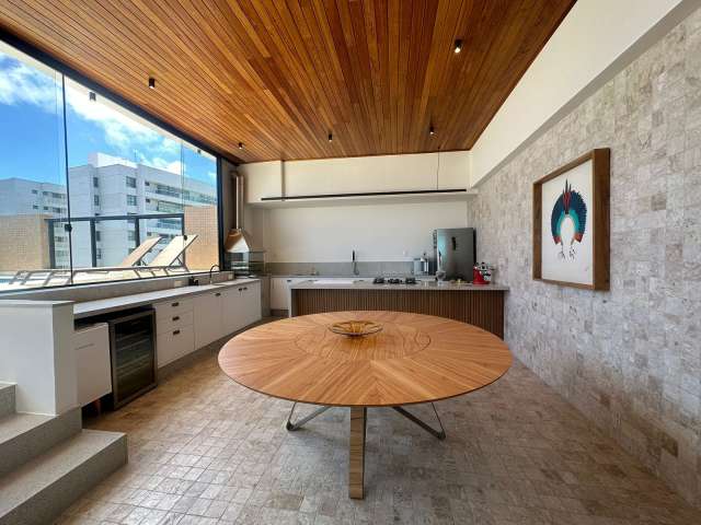 Cobertura no Alphaville I PORTEIRA FECHADA com 3 quartos e 1 suíte, 220m² à venda por R$ 2.600.000,00