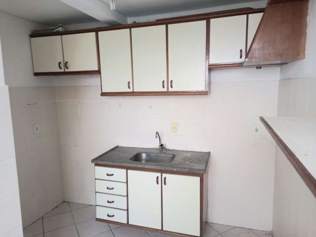 Apartamento com 1 quarto, suíte,  49 m² para alugar por R$ 1.600,00 - Parque Bela Vista - Salvador/BA