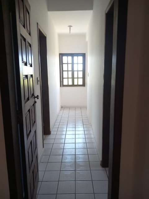 Casa em Jauá com 7 quartos sendo 5 suítes, 350m² à venda por R$ 1.200.000,00