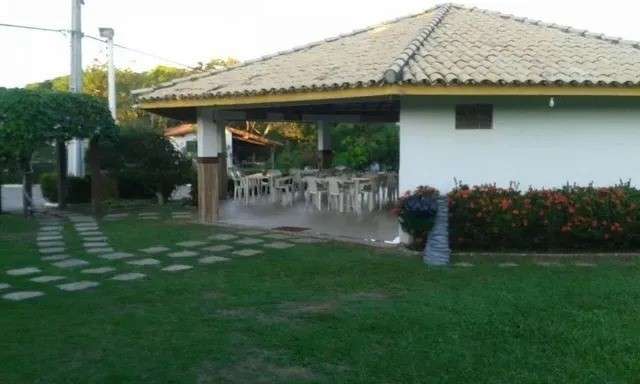 Casa em Jauá com 7 quartos sendo 5 suítes, 350m² à venda por R$ 1.200.000,00