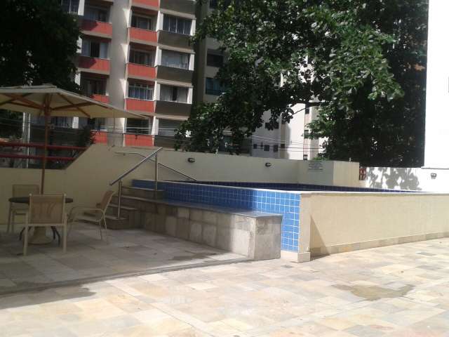 Apartamento na Barra com 1 quarto, 49m² à venda por R$ 465.000,00