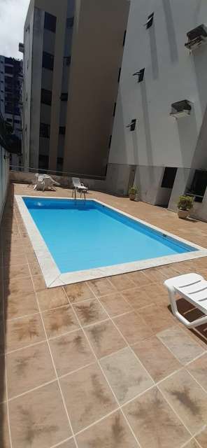 Apartamento no Rio Vermelho com 3 quartos sendo 1 suíte, 76m² à venda por R$ 480.000,00