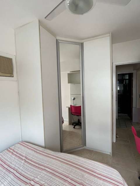 Apartamento no Rio Vermelho com 3 quartos sendo 1 suíte, 76m² à venda por R$ 480.000,00