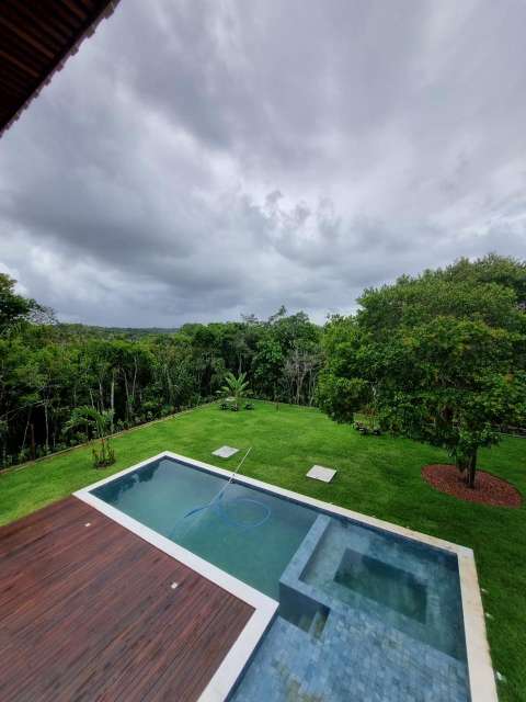 Casa em Praia do Forte com 5 quartos sendo 5 suítes, 360m² à venda por R$ 3.050.000,00