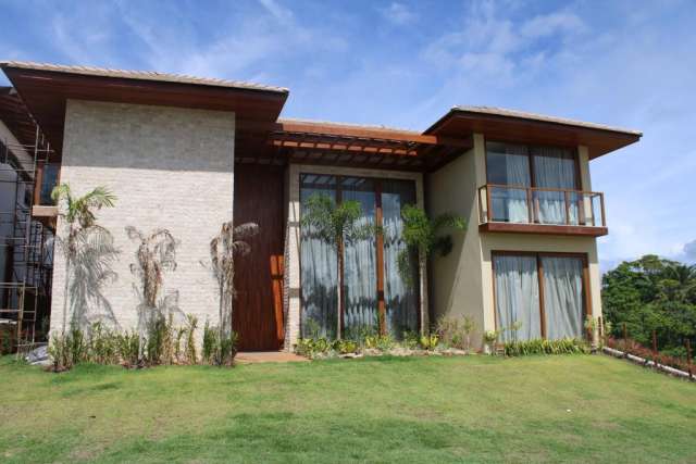 Casa em Praia do Forte com 9 quartos sendo 9 suítes, 650m² à venda por R$ 6.990.000,00