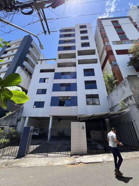 Sala com 40m² para alugar por R$ 1.200,00 - Garibaldi, Salvador/BA 