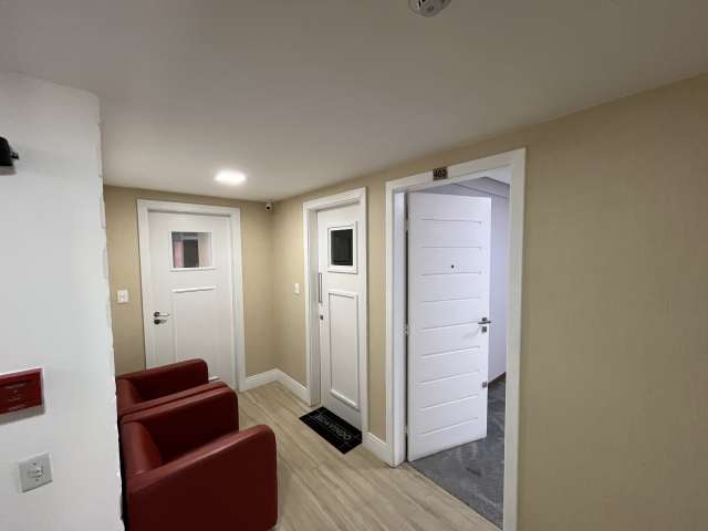 Sala com 40m² para alugar por R$ 1.200,00 - Garibaldi, Salvador/BA 