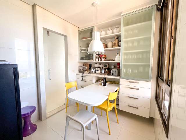 Apartamento na Ondina com 3 suítes, 310m² à venda por R$ 3.500.000,00