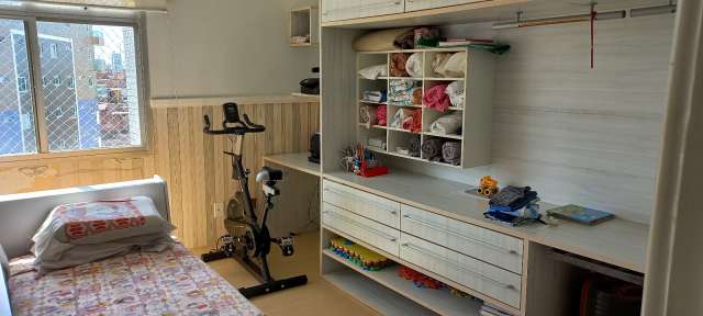 Apartamento no Jardim Apipema com 3 quartos sendo 1 suíte, 110m² à venda por R$ 570.000,00