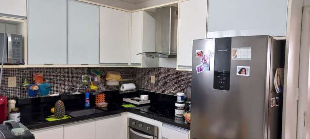 Apartamento no Jardim Apipema com 3 quartos sendo 1 suíte, 110m² à venda por R$ 570.000,00
