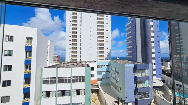 Apartamento na Barra PORTEIRA FECHADA de 2 quartos sendo 1 suíte, 84m² à venda por R$ 490.000,00