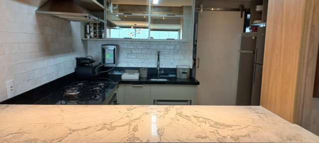 Apartamento na Paralela de 3 quartos sendo 1 suíte, 113m² à venda por R$ 1.550.000,00
