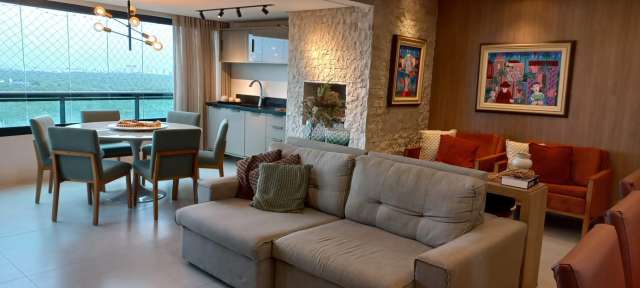 Apartamento na Paralela de 3 quartos sendo 1 suíte, 113m² à venda por R$ 1.550.000,00