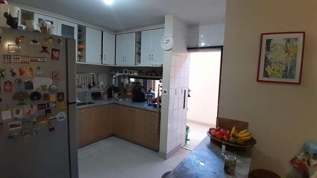 Casa em Itapuã com 5 quartos e 4 suítes, 145m² à venda por R$ 1.200.000,00