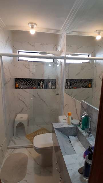 Casa em Itapuã com 5 quartos e 4 suítes, 145m² à venda por R$ 1.200.000,00