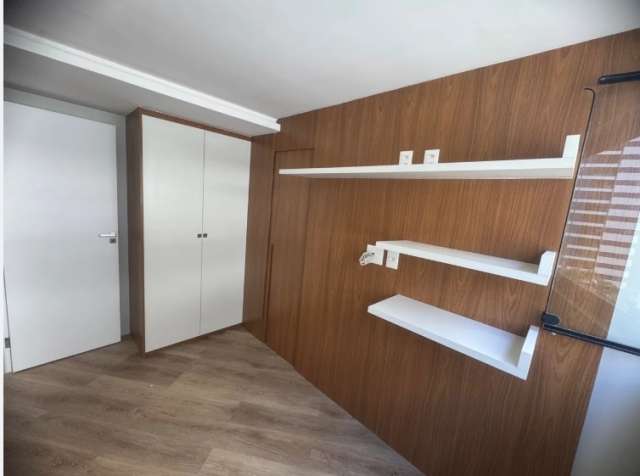 Apartamento em Alphaville I com 2 quartos e 2 suítes, 68m² à venda por R$ 815.000,00