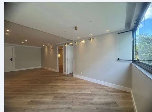Apartamento em Alphaville I com 2 quartos e 2 suítes, 68m² à venda por R$ 815.000,00