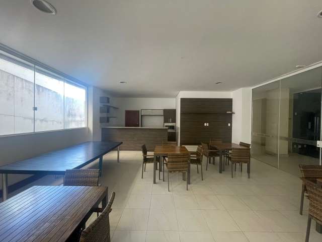 Cobertura no Rio Vermelho com 1 suíte, 90m² à venda por R$ 650.000,00