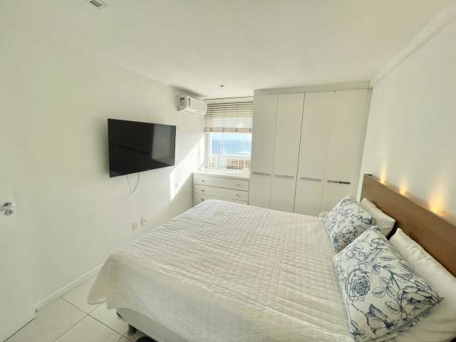 Cobertura no Rio Vermelho com 1 suíte, 90m² à venda por R$ 650.000,00