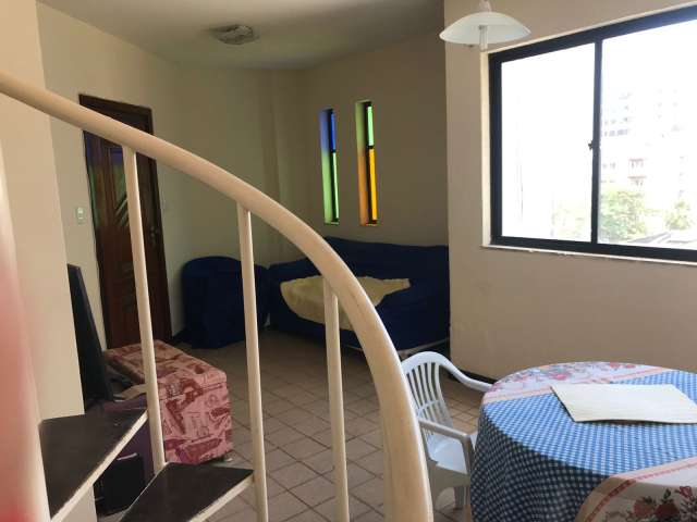 Cobertura na Pituba com 3 quartos e 1 suíte, 172m² à venda por R$ 580.000,00