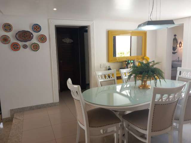 Casa no Itaigara com 3 quartos e 1 suíte, 269m² à venda por R$ 1.850.000,00