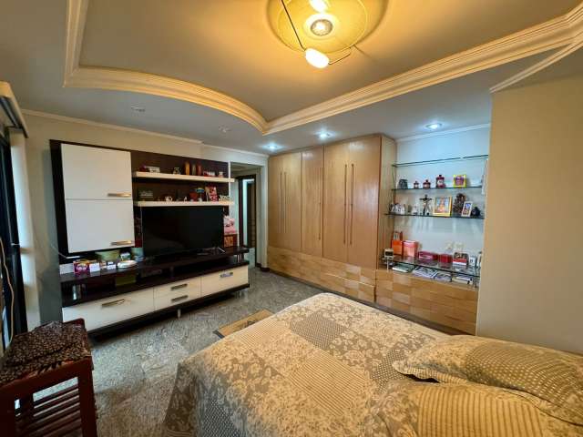Cobertura na Graça  com 4 quartos e 3 suítes, 342m² à venda por R$ 2.300.000,00