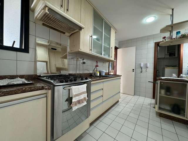Cobertura na Graça  com 4 quartos e 3 suítes, 342m² à venda por R$ 2.300.000,00