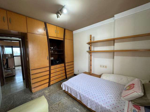 Cobertura na Graça  com 4 quartos e 3 suítes, 342m² à venda por R$ 2.300.000,00