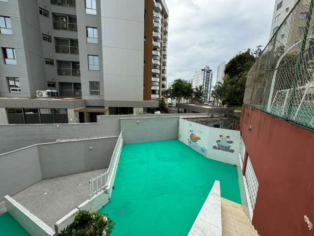 Cobertura na Graça  com 4 quartos e 3 suítes, 342m² à venda por R$ 2.300.000,00