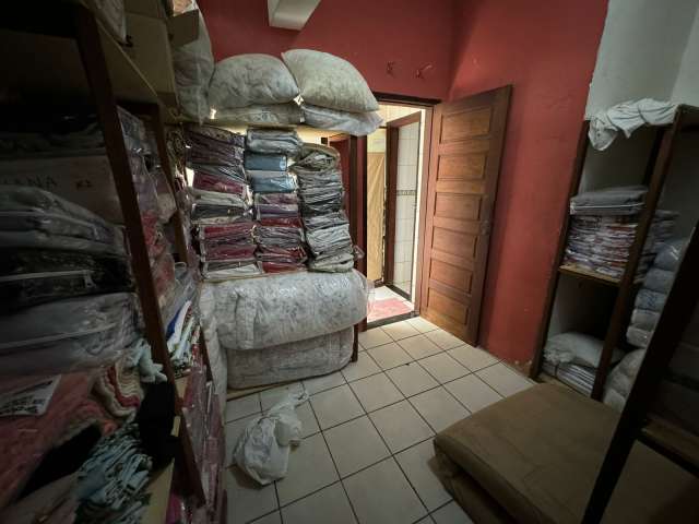 Casa COMERCIAL em Itapuã com 340,00 m² à venda por R$ 1.480.000,00