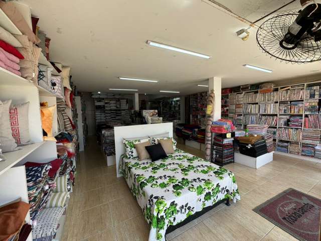 Casa COMERCIAL em Itapuã com 340,00 m² à venda por R$ 1.480.000,00