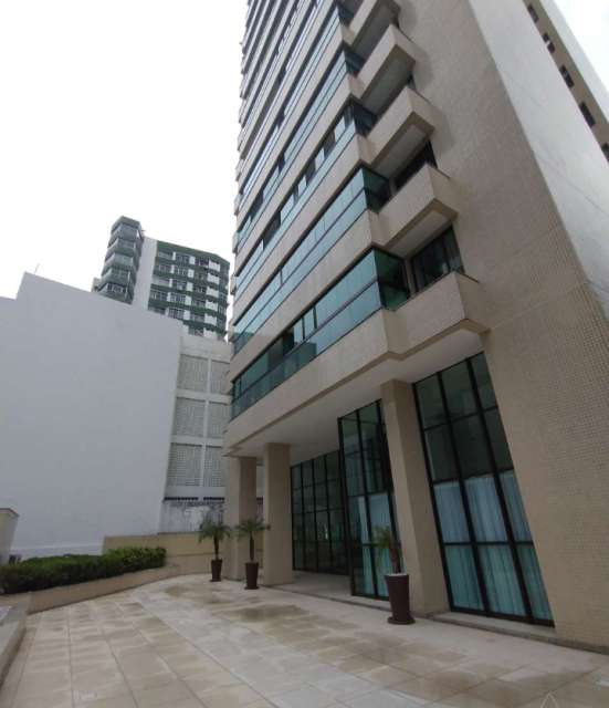 Apartamento com 2 quartos e 1 suíte, 67 m² para alugar por R$ 4.000,00 - Graça, Salvador/BA