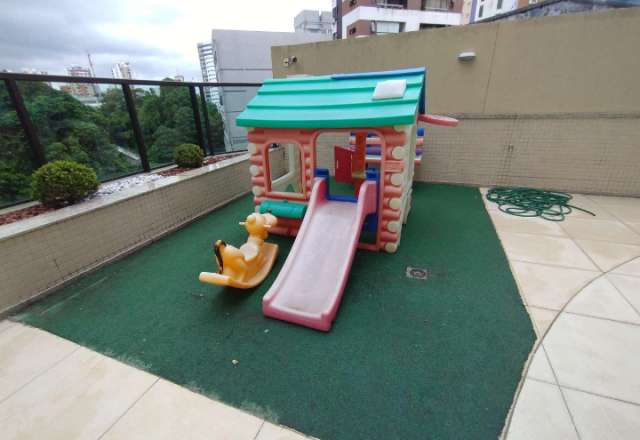 Apartamento com 2 quartos e 1 suíte, 67 m² para alugar por R$ 4.000,00 - Graça, Salvador/BA