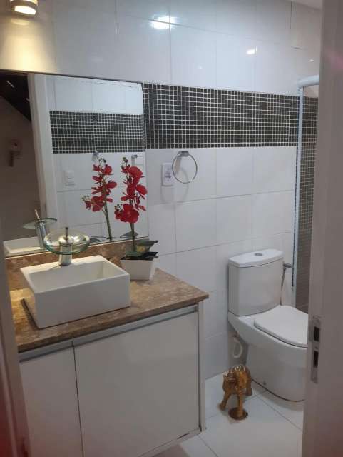Casa em Itapuã com 3 quartos, 107m² à venda por R$ 550.000,00