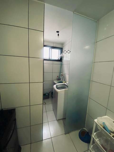Apartamento em Stella Maris com 1 suíte, 84m² à venda por R$ 410.000,00