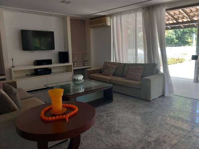 Casa em Jaguaribe com 4 quartos e 2 suítes, 305m² à venda por R$ 2.650.000,00